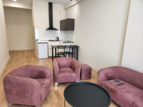 Avtandil's flat on Tsereteli 7 new